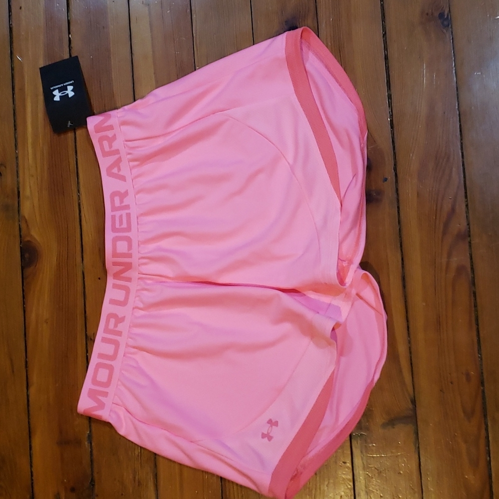 Brand New Under Armour shorts size Medium